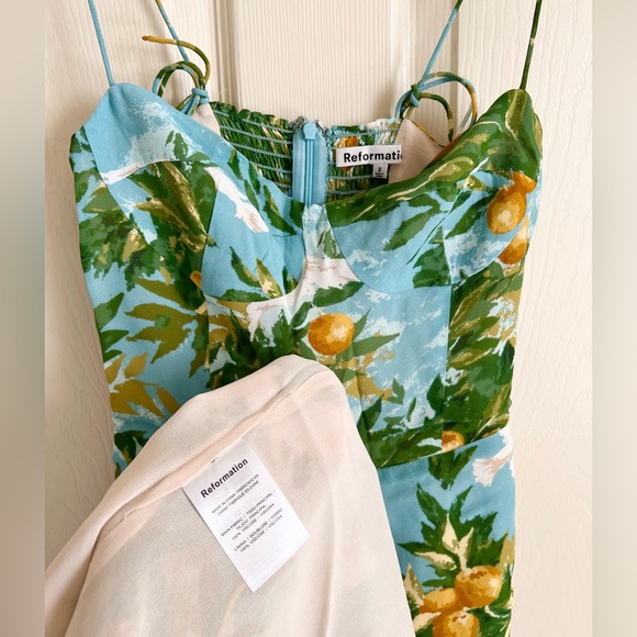 NWOT Reformation Kourtney Midi Dress in Villa Livia - Picture 7 of 7